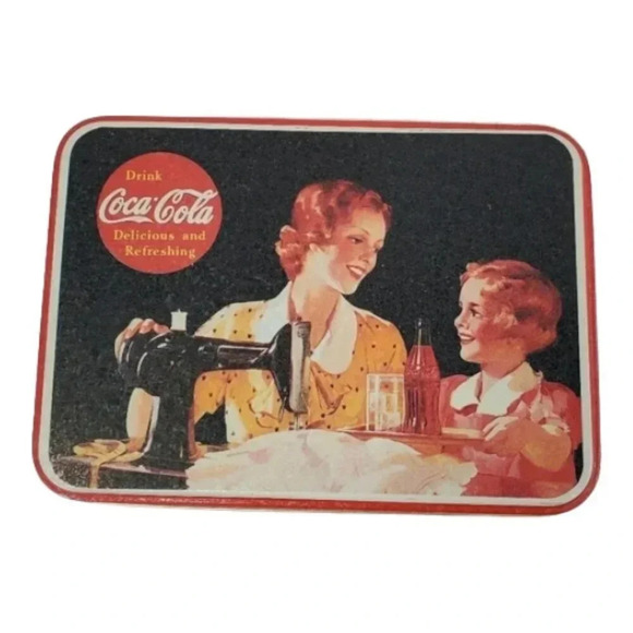 1997 Pause Time Coca Cola Sewing Tin Coca Cola 90s Vintage Collectible TinBox 63 - Picture 5 of 12